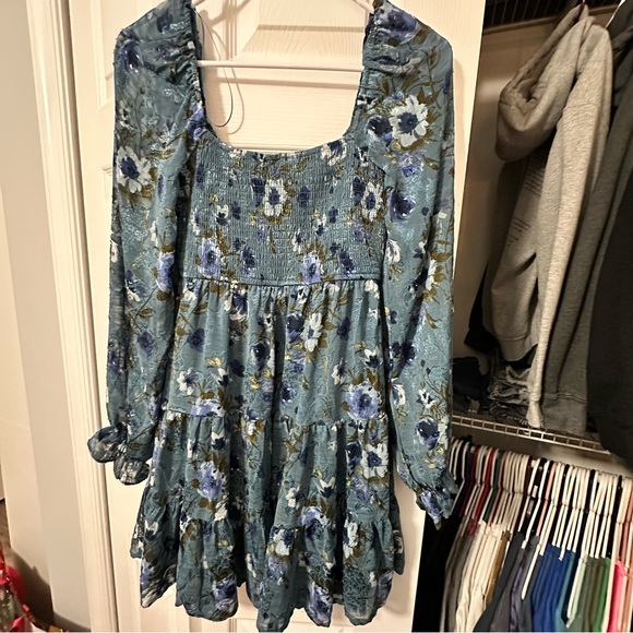 floral dress - Picture 2 of 4